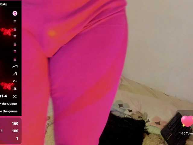 moon77 Live Cam on BongaCams