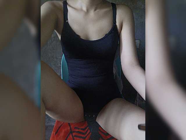 lovelyrub18x live cam on BongaCams