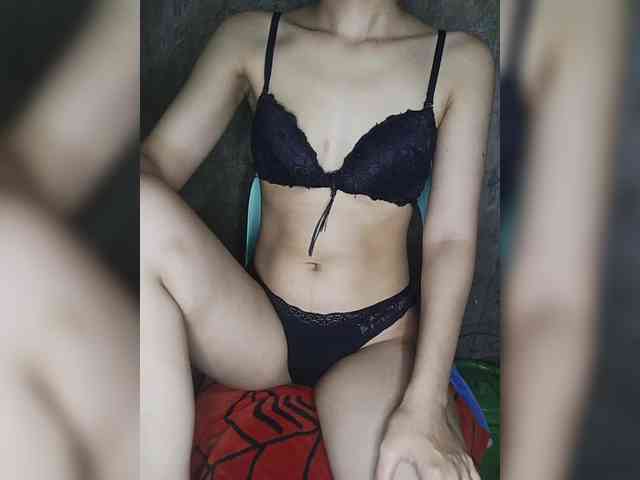 lovelyrub18x webcam