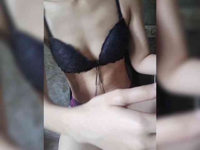 lovelyrub18x webcam