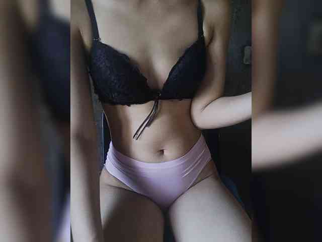 lovelyrub18x webcam
