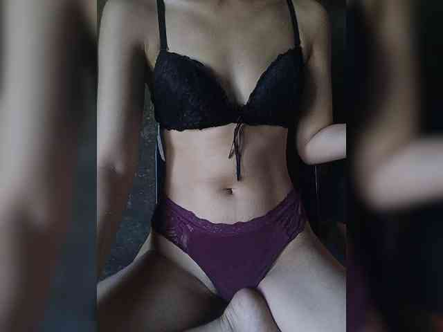 lovelyrub18x webcam