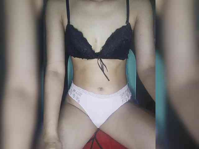 lovelyrub18x webcam
