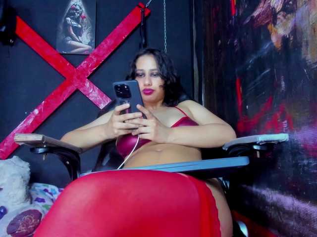 Darkd0ll live cam on BongaCams