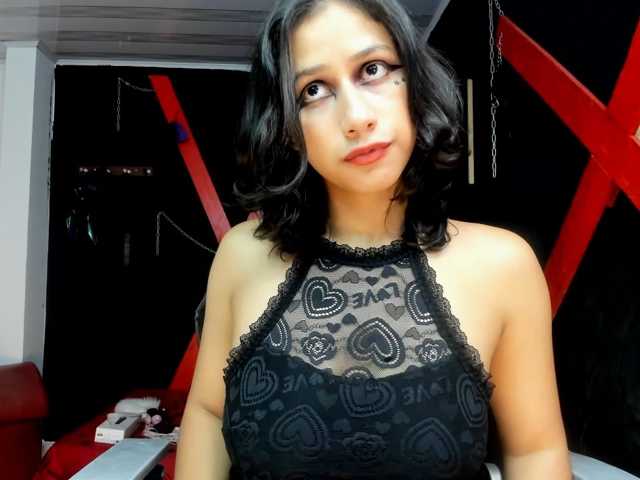 Darkd0ll live cam on BongaCams