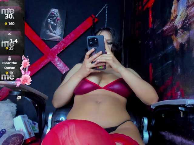 Darkd0ll live webcam show
