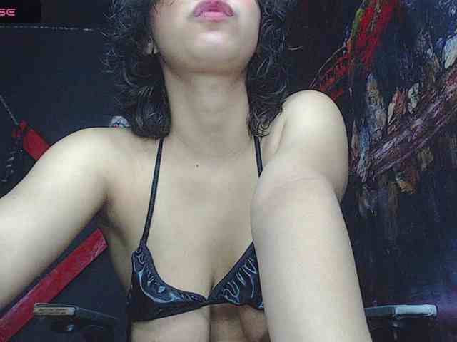 Darkd0ll webcam