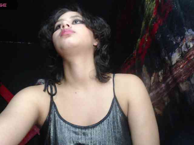 Darkd0ll webcam