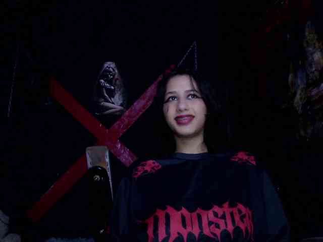 Darkd0ll webcam