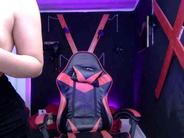 Darkd0ll webcam