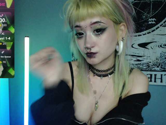 Milten-Trish live cam on BongaCams