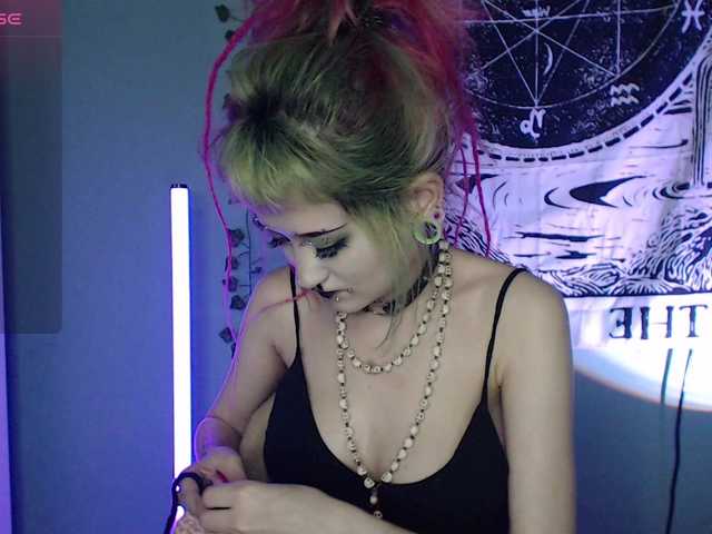 Milten-Trish live cam on BongaCams