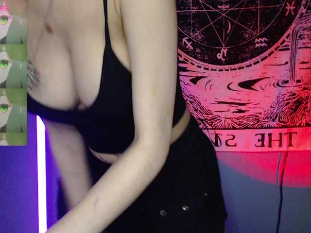 Milten-Trish live cam on BongaCams
