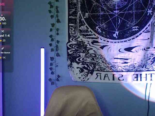 Trish-Taylor webcam