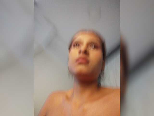 Tara-Hillss live cam on BongaCams