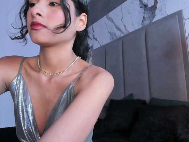 Tara-Hillss live cam on BongaCams