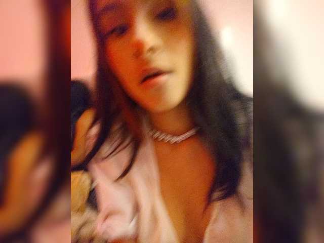 Tara-Hillss live cam on BongaCams