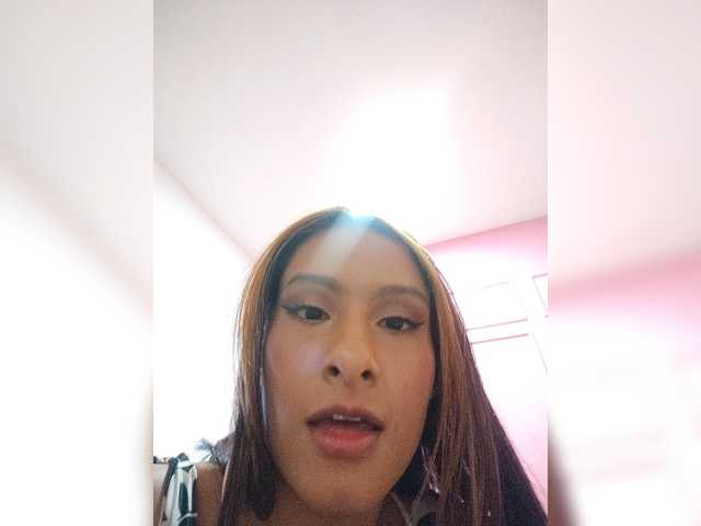 Tara-Hillss live cam on BongaCams