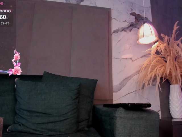 Tara-Hillss live cam on BongaCams