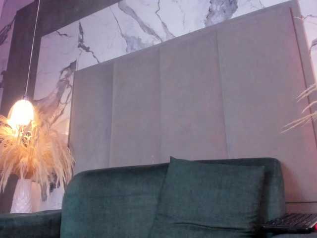 Tara-Hillss live cam on BongaCams