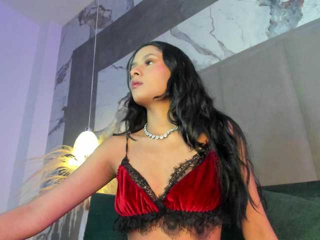 Tara-Hillss live cam on BongaCams