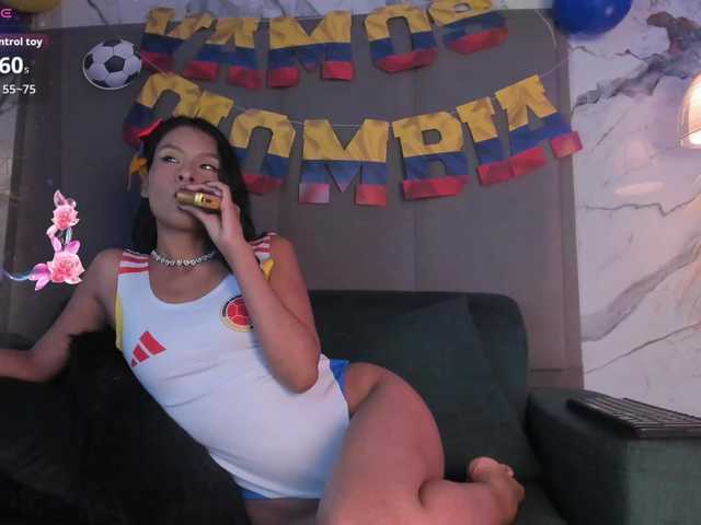 Tara-Hillss live cam on BongaCams