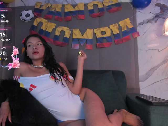 Tara-Hillss live cam on BongaCams