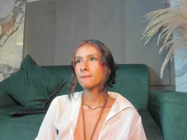 Tara-Hillss live cam on BongaCams