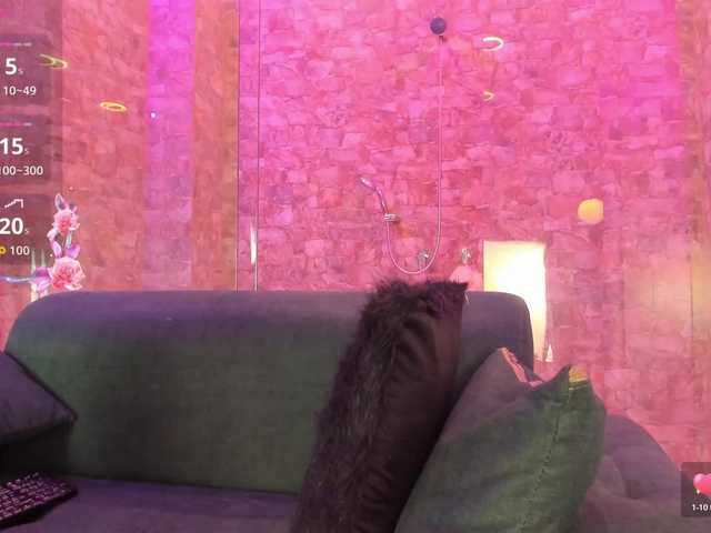 Tara-Hillss live cam on BongaCams