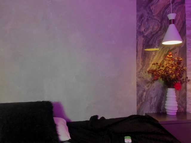 Tara-Hillss live cam on BongaCams