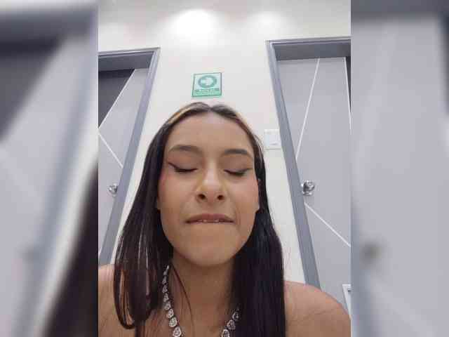 TharaMills webcam