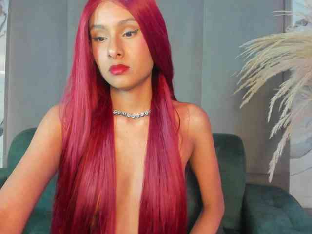 Tara-Hillss Live Webcam on BongaCams