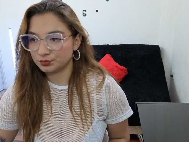 carladubois live cam on BongaCams