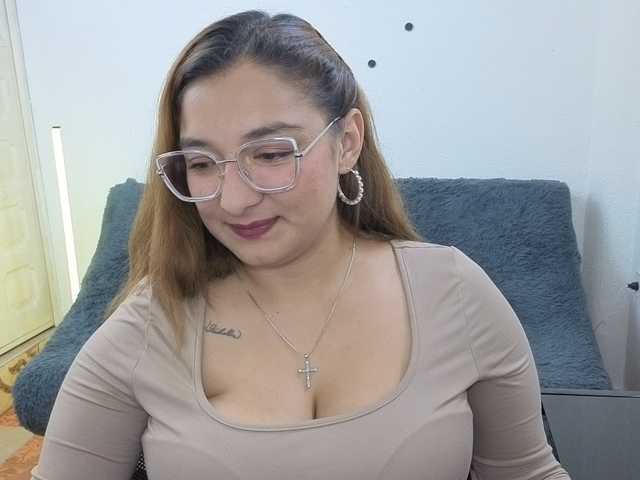 carladubois live cam on BongaCams