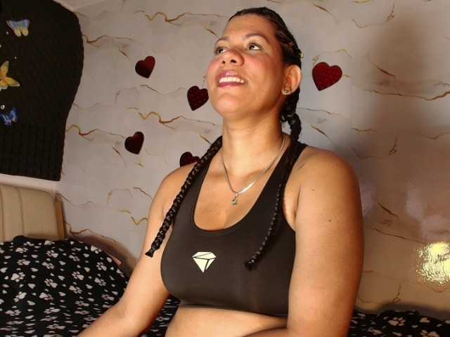 wilmauryssexy live cam on BongaCams
