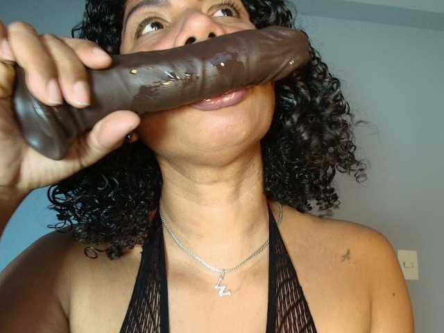wilmauryssexy, live now on BongaCams