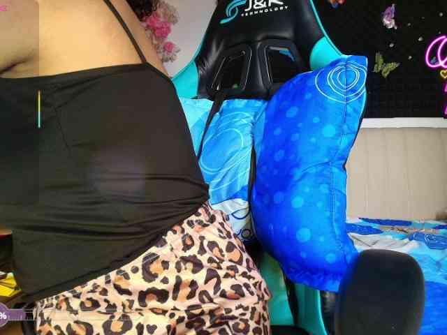 wilmauryssexy webcam