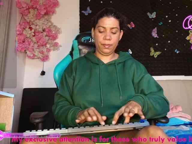 wilmauryssexy webcam