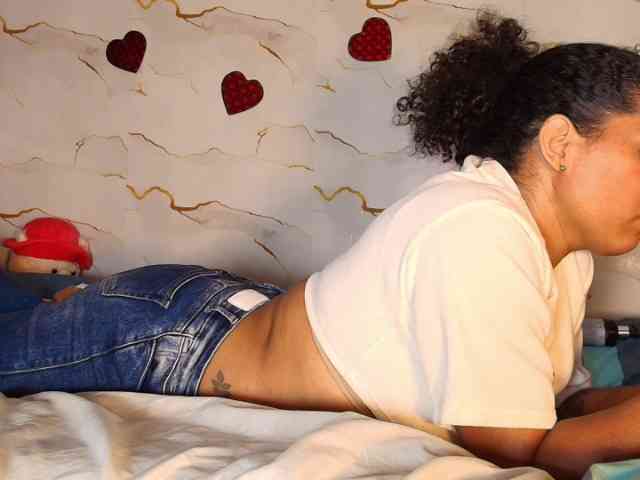 wilmauryssexy webcam