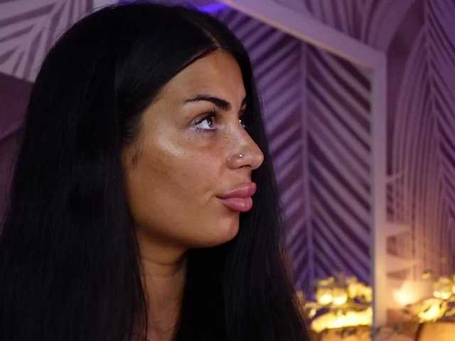 EvaRayne live cam on BongaCams