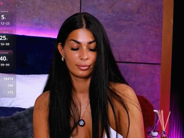 EvaRayne live cam on BongaCams