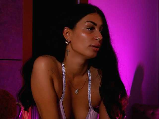 EvaRayne live cam on BongaCams