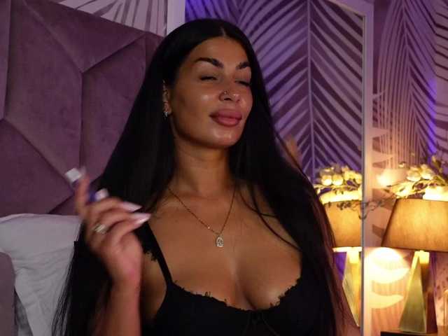 EvaRayne live cam on BongaCams
