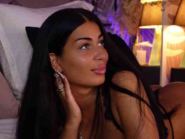 EvaRayne webcam