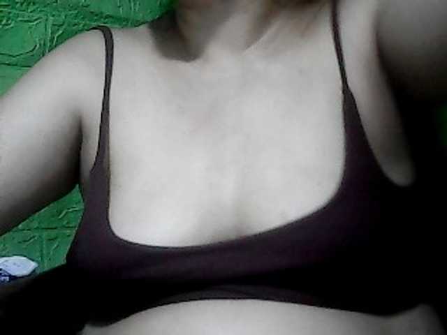 Pinay-Sexyslave live cam on BongaCams