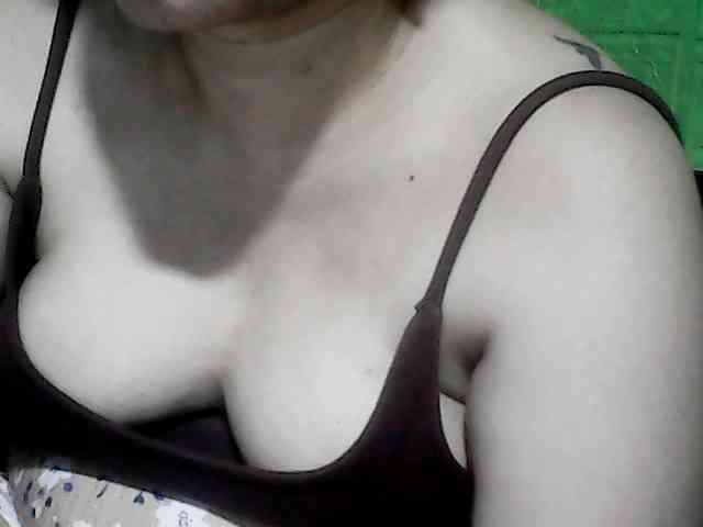 Pinay-Sexyslave webcam