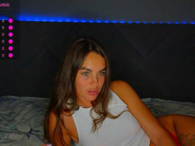 SeLeNaa preview