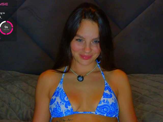 SeLeNaa live cam on BongaCams