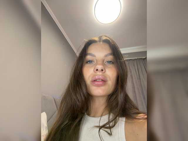 VALERIYAAA