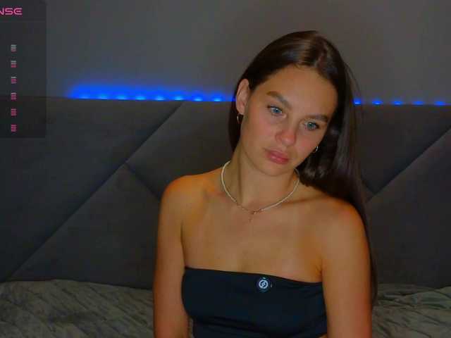 SeLeNaa live cam on BongaCams